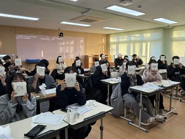 조향사와 함께 향수 만들기