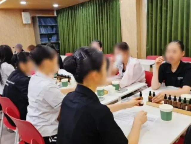 손끝에 향을 담는 석고방향제